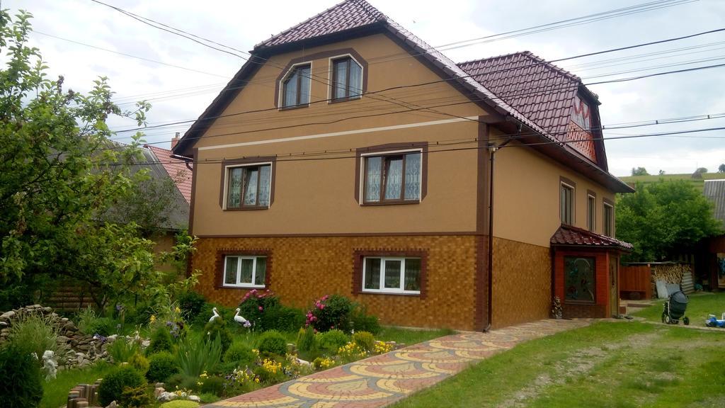 Sadyba Gostynniy Dvir Izki Exterior photo